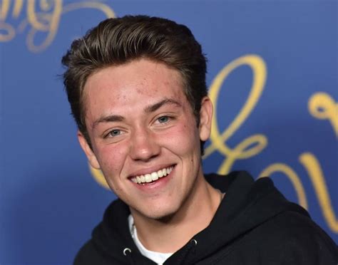 ethan cutkosky net worth|Every Cast Member Of Shameless Net Worth